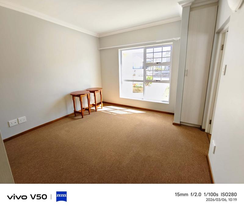 2 Bedroom Property for Sale in Heiderand Western Cape